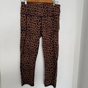 NWT Ouges Leopard Print women’s leggings with pockets XL